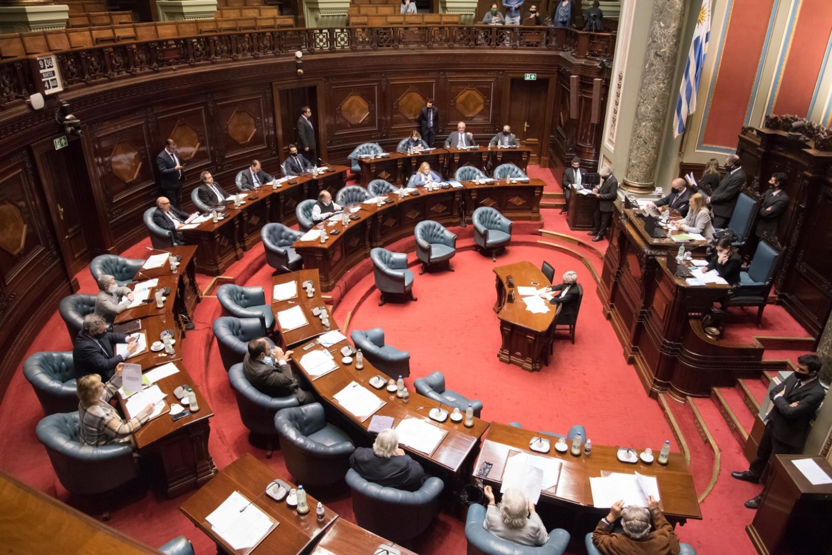  Parlamento del Uruguay
